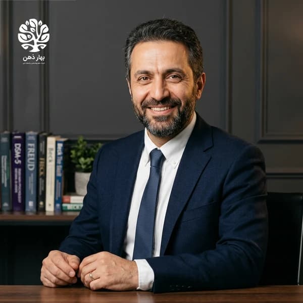 دکتر محمدرضا مولوی
